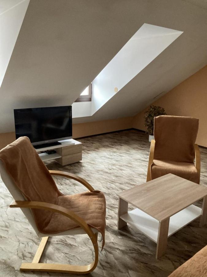 Apartman Na Ostrove Beroun Beroun  Εξωτερικό φωτογραφία